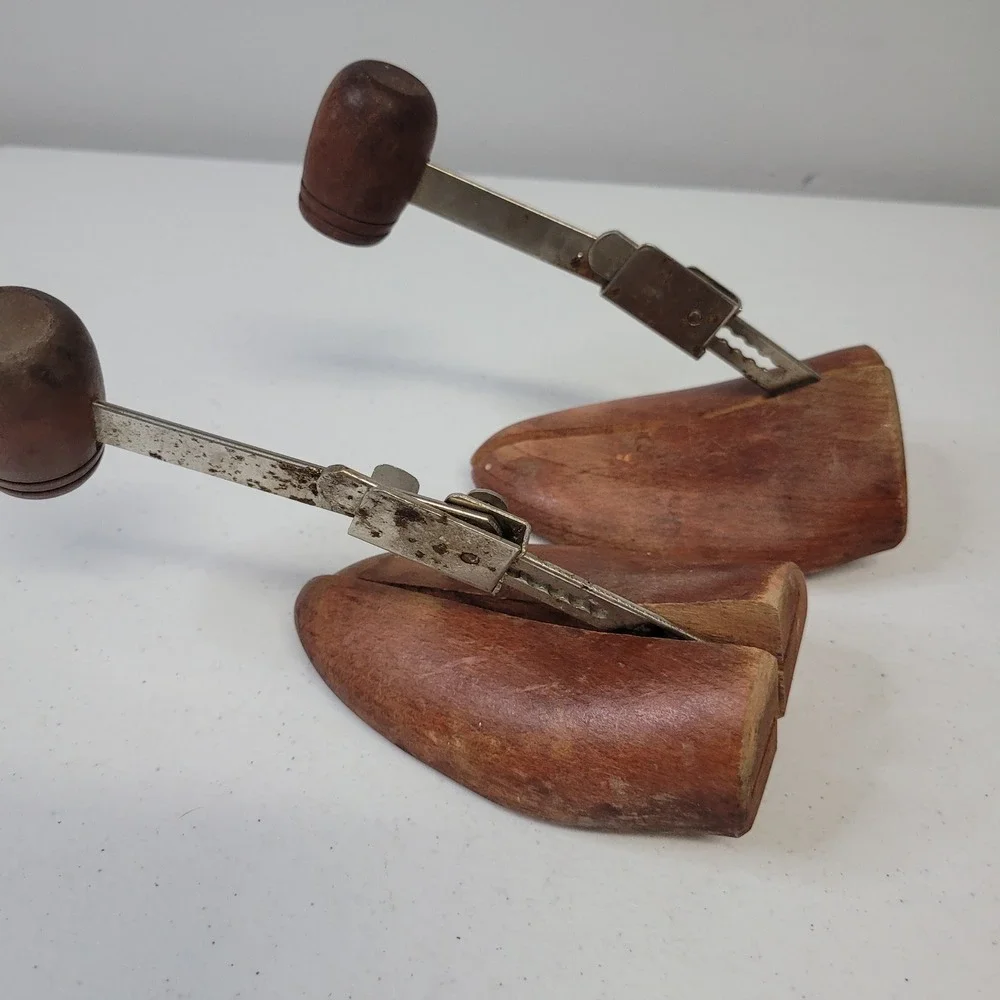 Sherman Shoes Inc Vintage Wood Shoe Trees Adjustable Brown‎ Stretcher Set